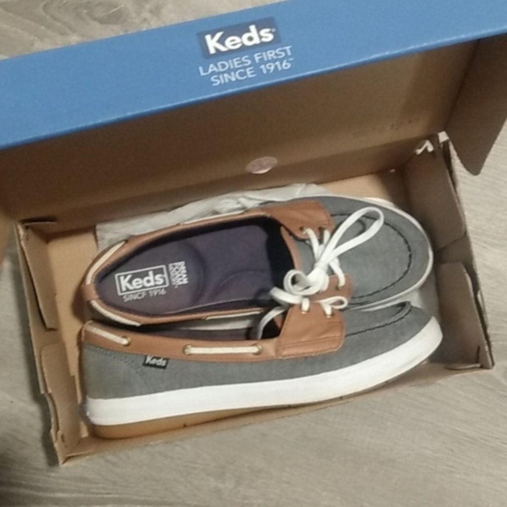 KEDS Charter Chambray Boat Shoes, Like New - Picture 14 of 14